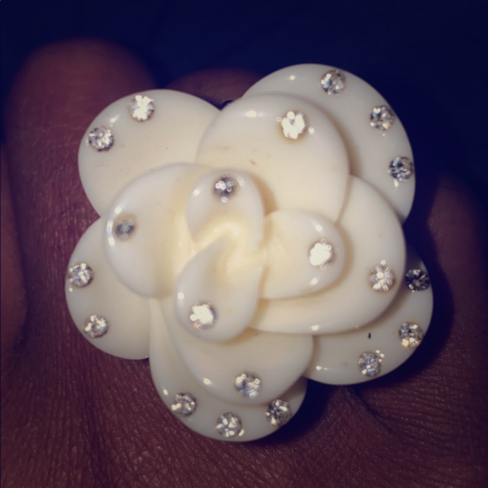 White Rose Ring